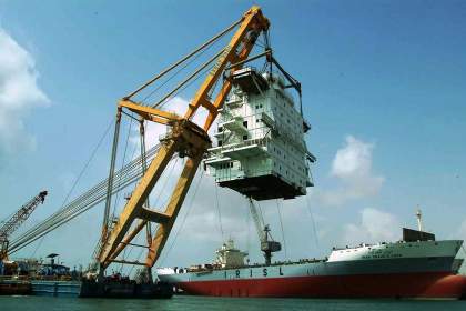 نقش «صنایع دریایی ایران» در تحقق «توسعه دریامحور» چیست؟